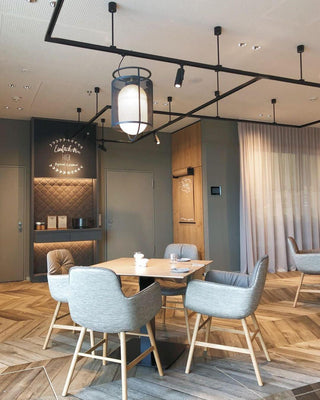 Solara Suspension Cylindre en Maille Accent en Laiton Industriel