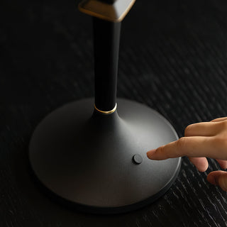Karma Lampe de Table en Fer Elvior (Batterie Intégrée)