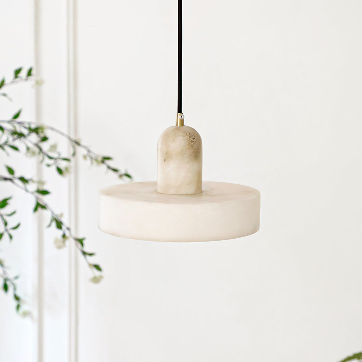 Luste Disc Orb Alabaster Pendant Light-Neutral Decor
