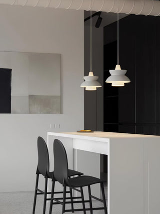 Nyvynel  Suspension