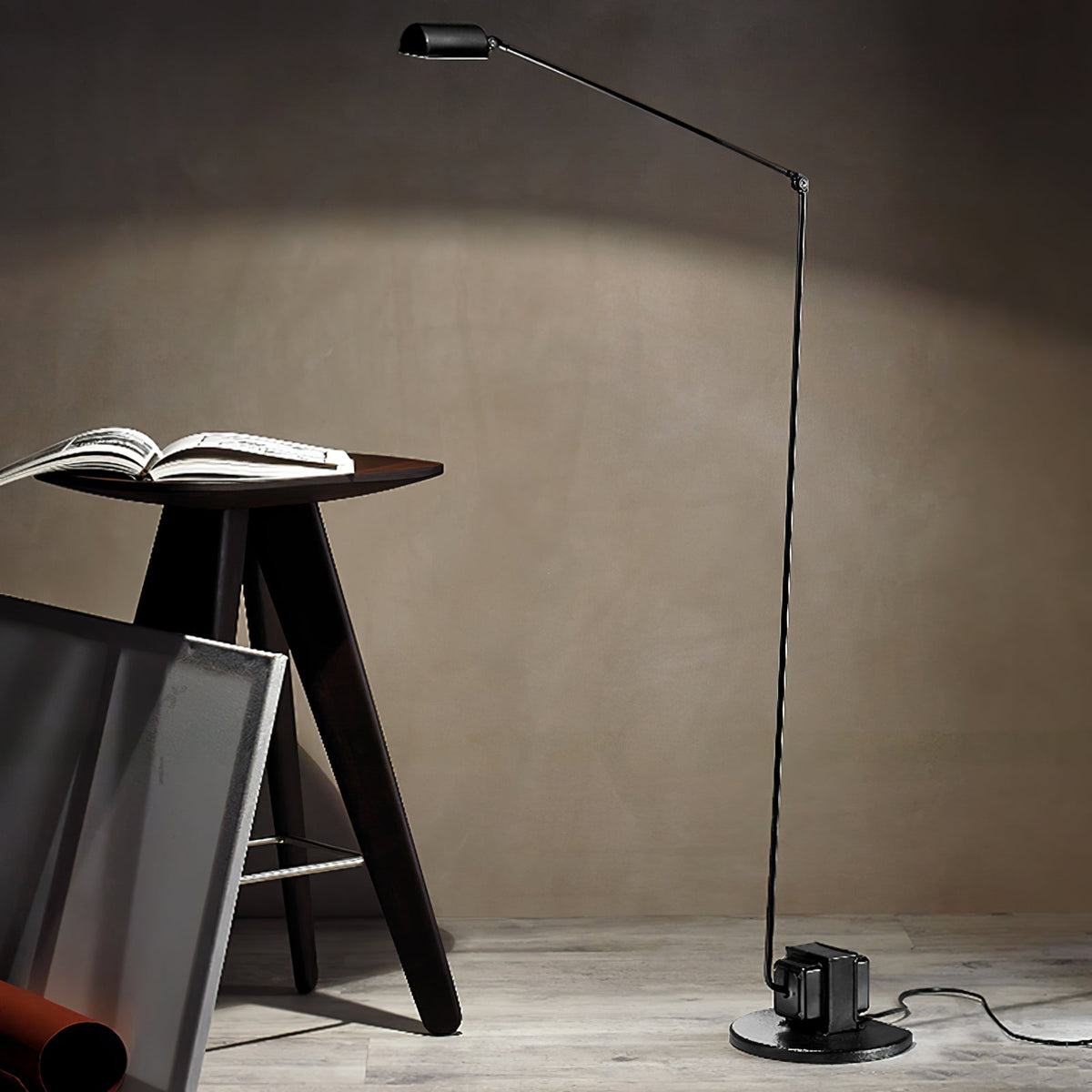 Nerilux Lampadaire Réglable