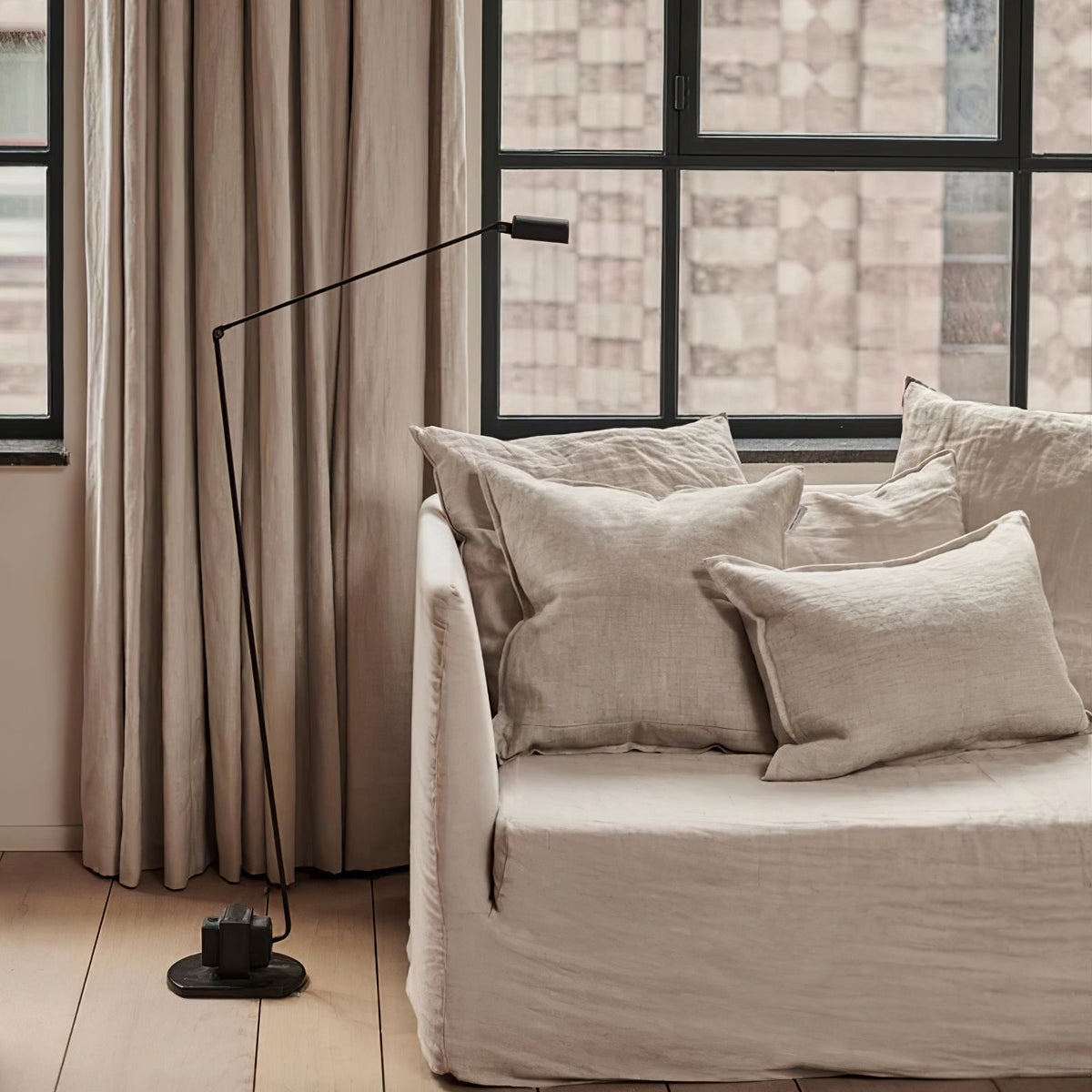 Nerilux Lampadaire Réglable
