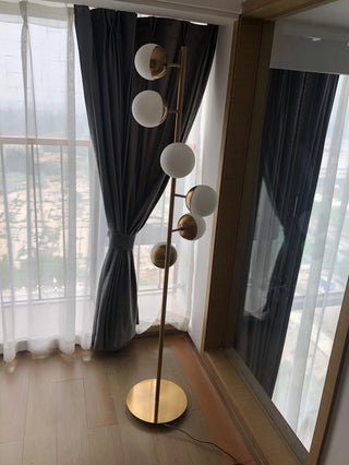 Myliryre Moderne du Milieu du Siècle Lampadaire en Laiton