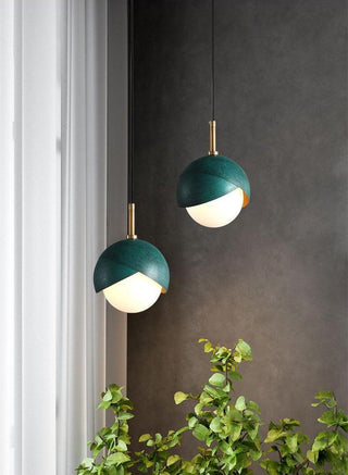Solara Lampe Suspendue en Laiton Globe Opale Emboîté Moderne
