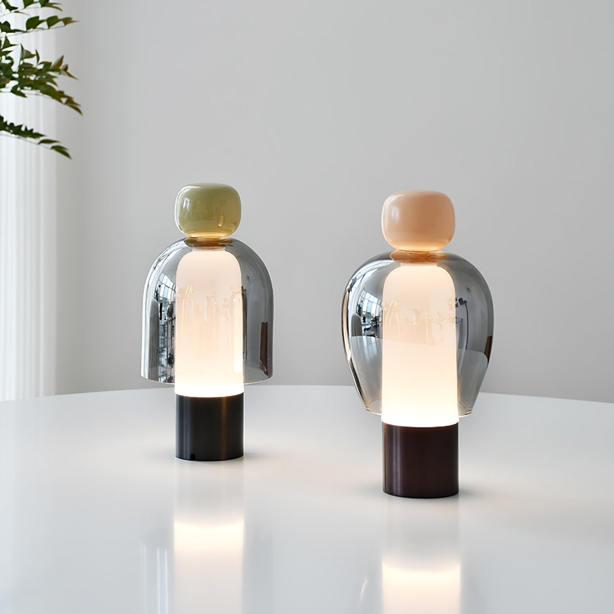 Nara Lampe de Table Artistique en Verre