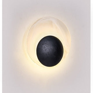 Orla Applique Murale en Coquille de Travertin Noir Cosmica Eclipse