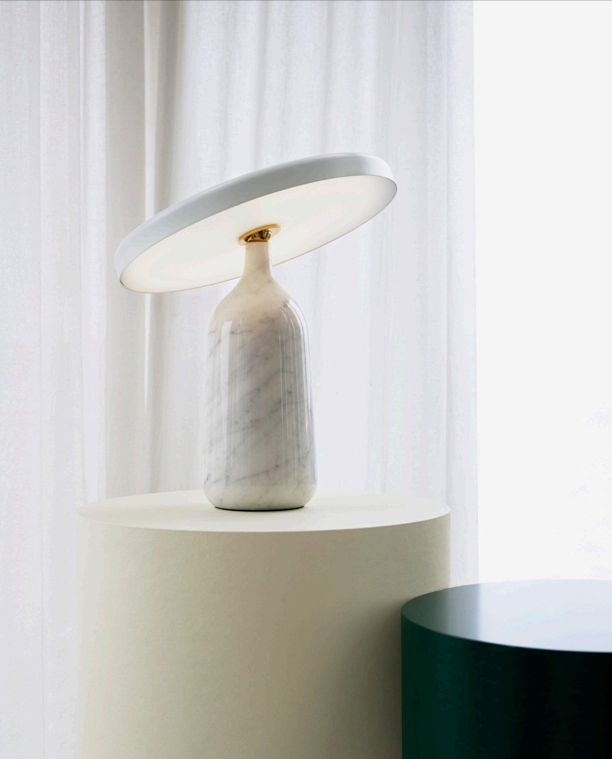 Astrian Lampe de Table Minimaliste en Marbre