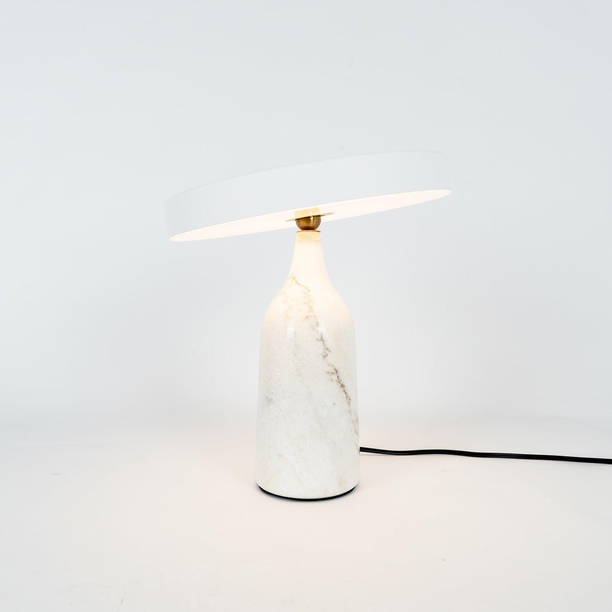 Astrian Lampe de Table Minimaliste en Marbre