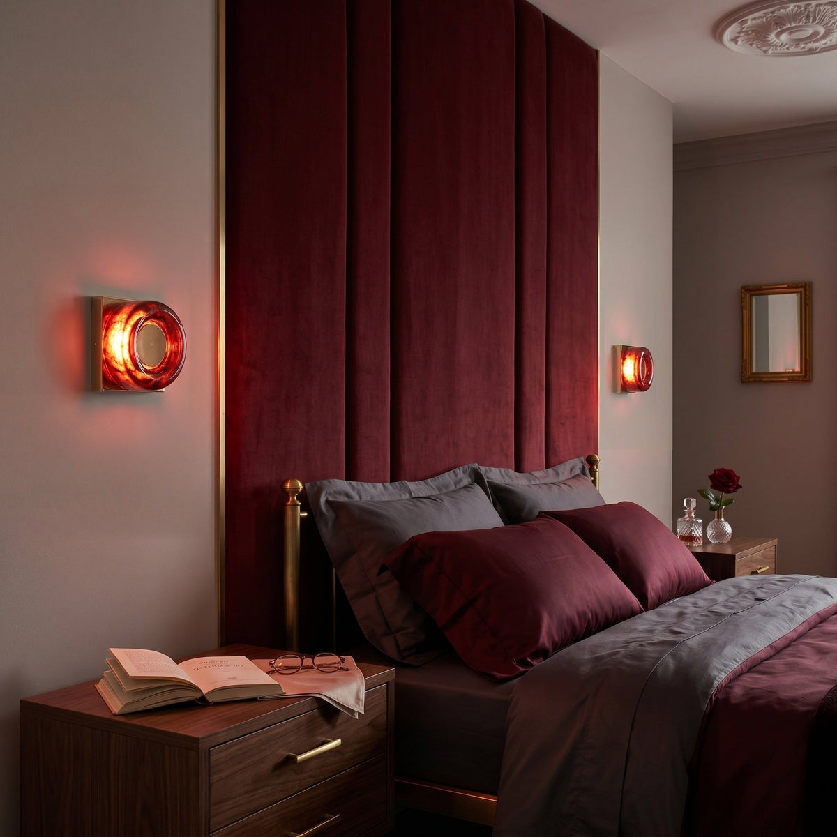 Eisner Wall Sconce in Gold finish.