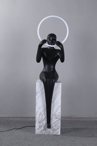Orelaielle Lampadaire Sculptural Noir