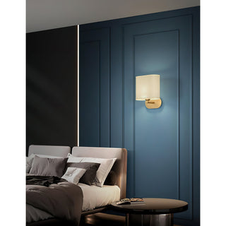 Myth Applique Murale Laiton Tissu Moderne Salon