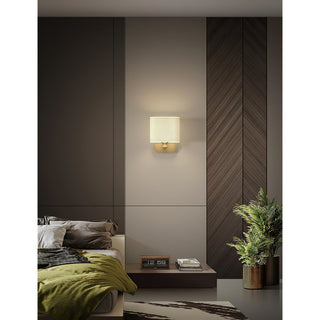 Myth Applique Murale Laiton Tissu Moderne Salon