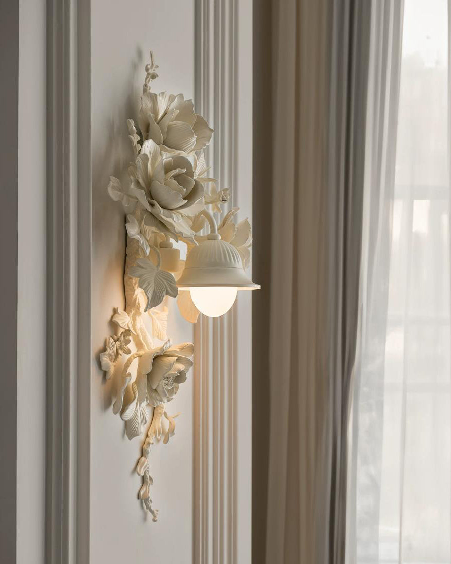 Gilded Applique Murale