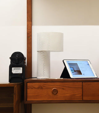 Ilsolyra Table Lamp-Neutral Decor
