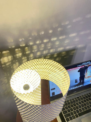 Ilsolyra Table Lamp-Neutral Decor