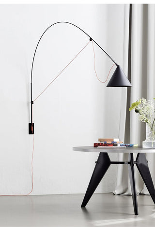 Lustra Applique Murale Minimaliste en Forme de Cône Arqué