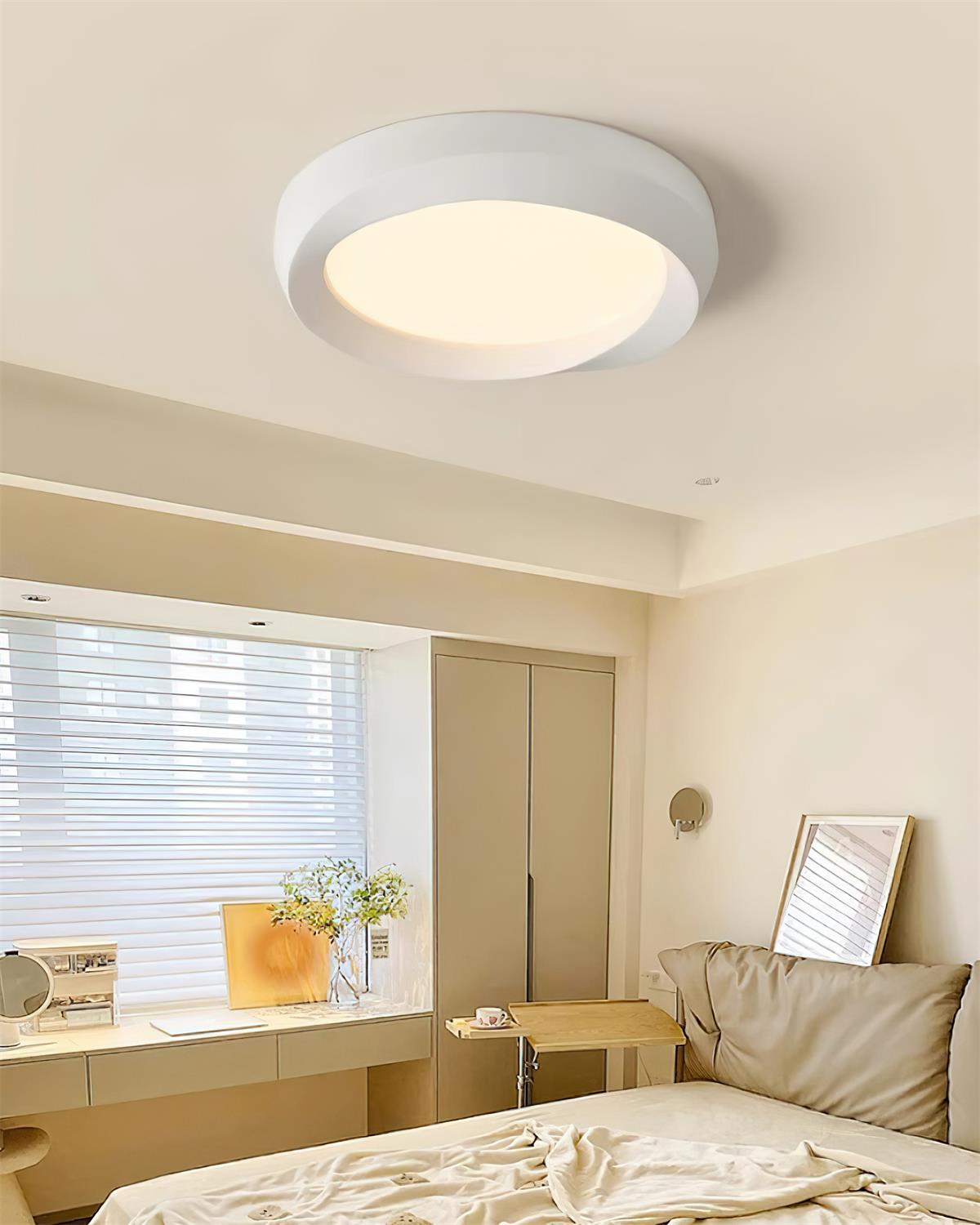 Elin Ceiling Lamp Resin with Soft Curved Frame in Neutral Tones-Neutral Decor