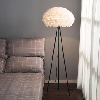 Ivthaar Lampadaire en Plume Organique