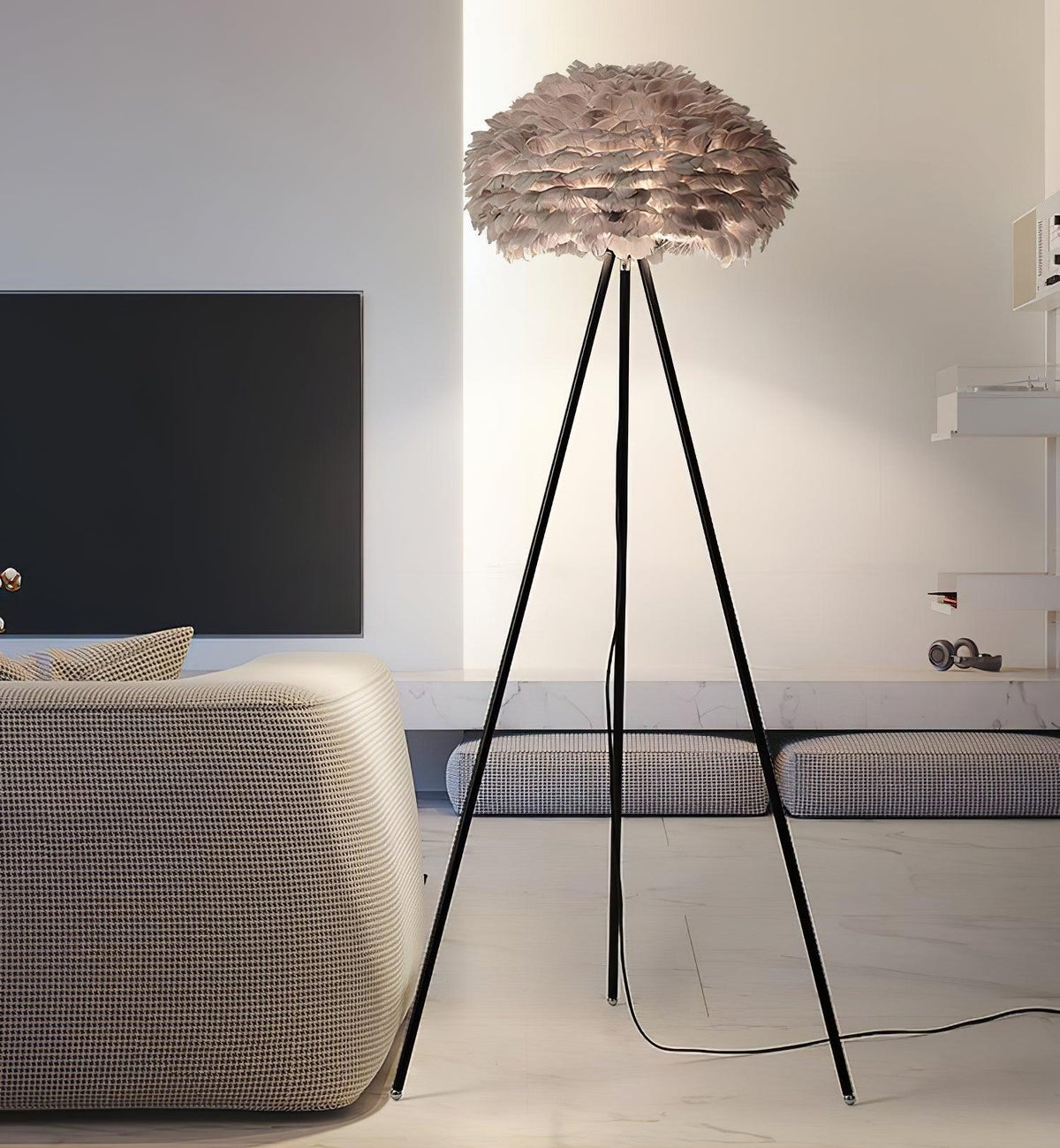 Ivthaar Lampadaire en Plume Organique