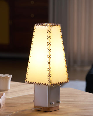 Cysl Lampe de Table