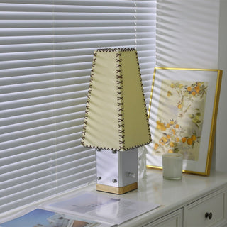 Cysl Lampe de Table