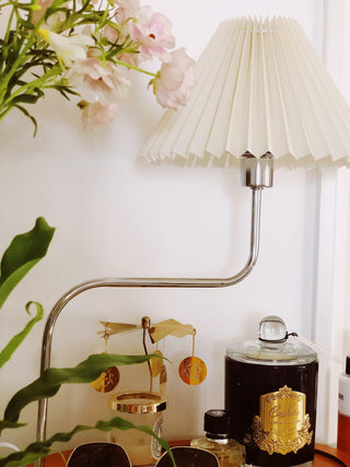Ornelle Lampe de Table en Bois Et Tissu d'Art