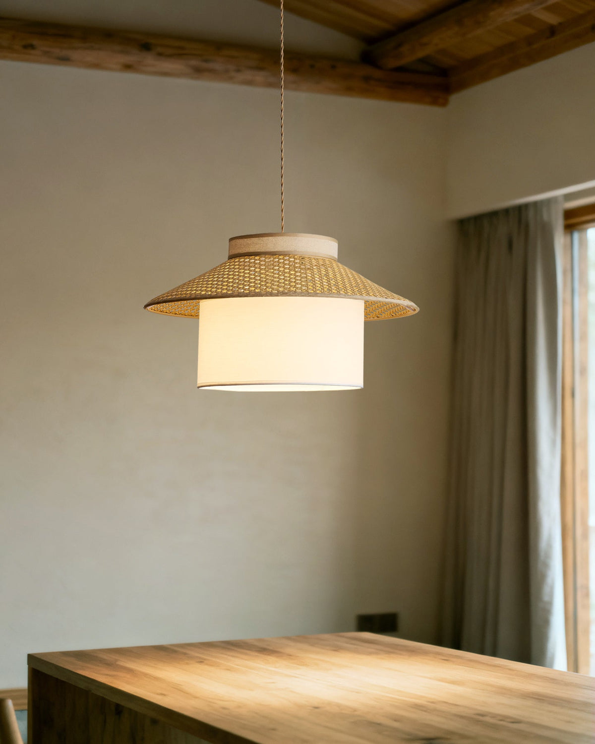 Lumoiella Suspension
