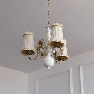 Renivena Lustre