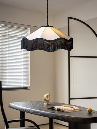 Calaeria Suspension
