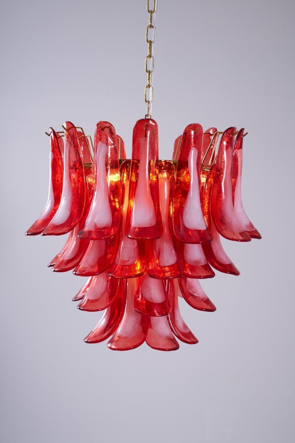 Coreva Lustre Rouge Pétale Verre Superposé Artistique