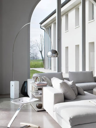 Viraelielle Lampadaire