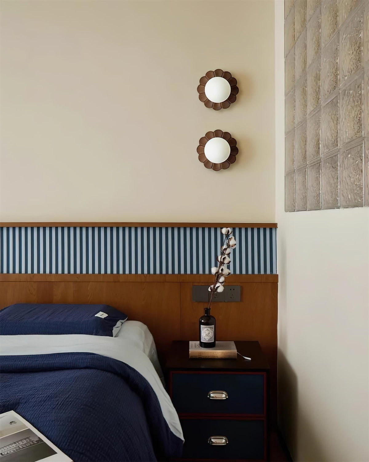 Elaaeria Applique Murale
