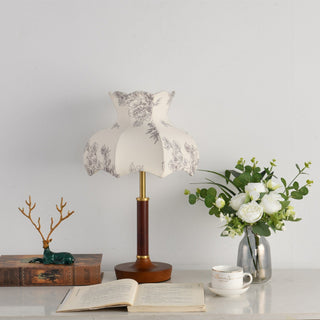 Naomi Vintage Table Lamp-Neutral Decor