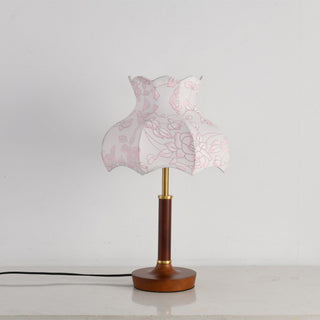 Naomi Vintage Table Lamp-Neutral Decor