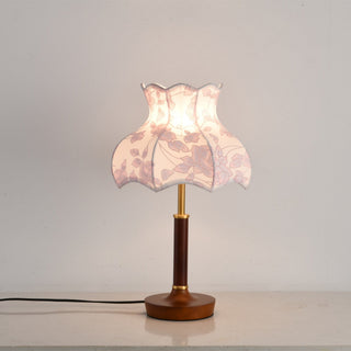 Naomi Vintage Table Lamp-Neutral Decor