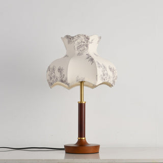 Naomi Vintage Table Lamp-Neutral Decor
