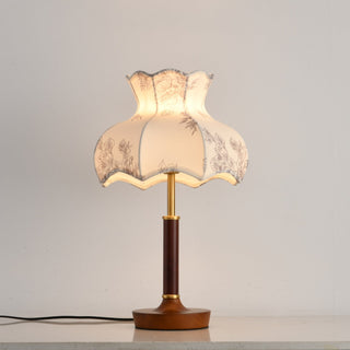 Naomi Vintage Table Lamp-Neutral Decor