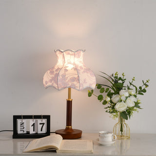 Naomi Vintage Table Lamp-Neutral Decor