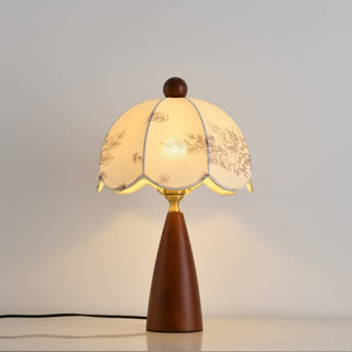 Ruby Vintage Table Lamp-Neutral Decor