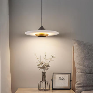 Liorice Suspension en Marbre Confortable
