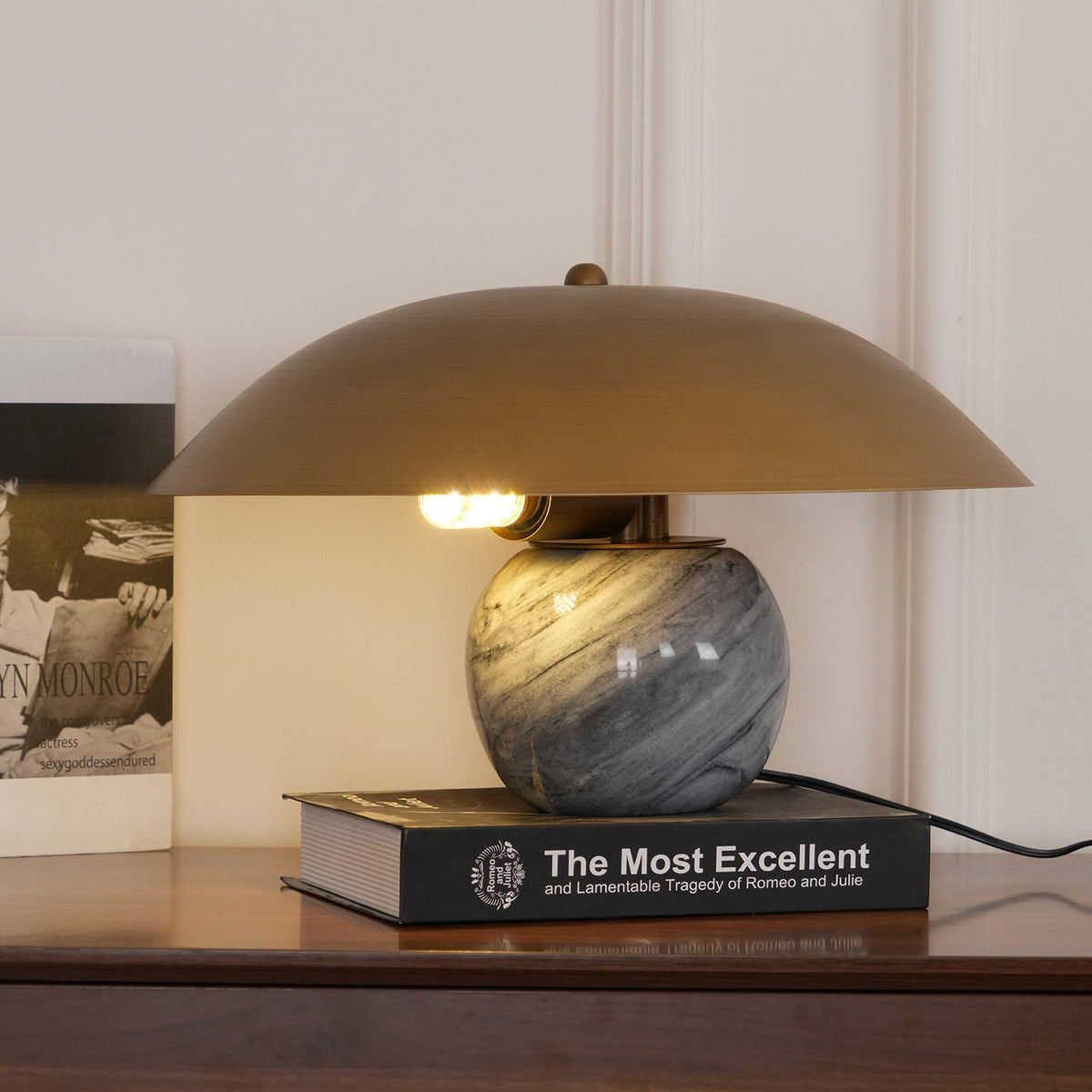 Celina Lampe de Table en Marbre d'Art