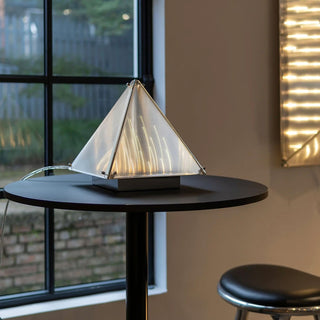 Lampe de Table Mymiryre en Verre Pyramide