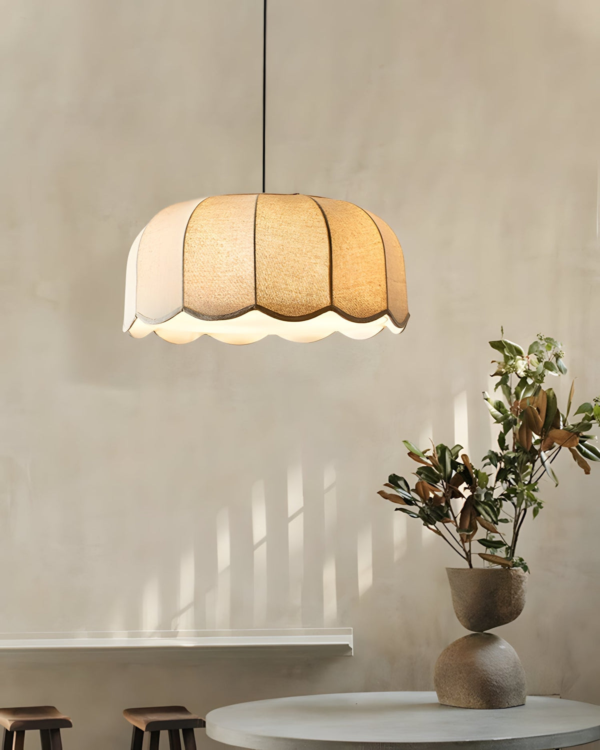 Lumaelia Suspension