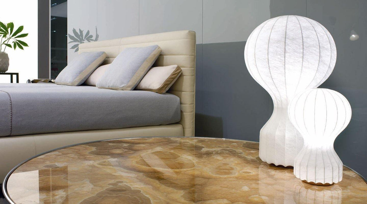 Lirove Lampe de Table Sculpturale en Acier