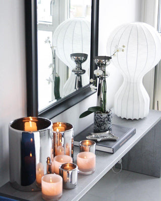 Lirove Lampe de Table Sculpturale en Acier