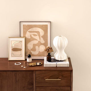 Lirove Lampe de Table Sculpturale en Acier