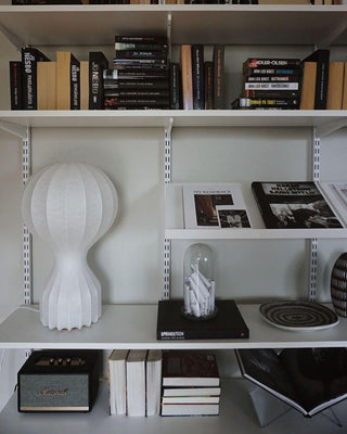 Lirove Lampe de Table Sculpturale en Acier