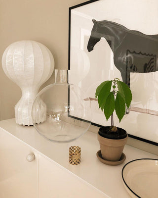 Lirove Lampe de Table Sculpturale en Acier