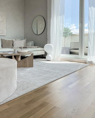 Lirove Lampe de Table Sculpturale en Acier