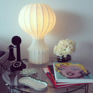 Lirove Lampe de Table Sculpturale en Acier